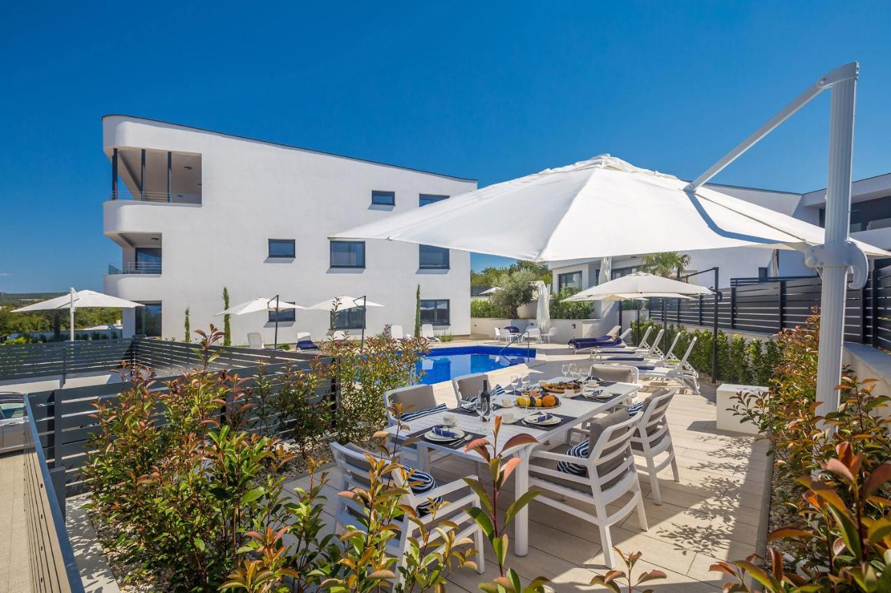 Villa Poseidon Rova By El-Pi Tours Malinska Exteriér fotografie