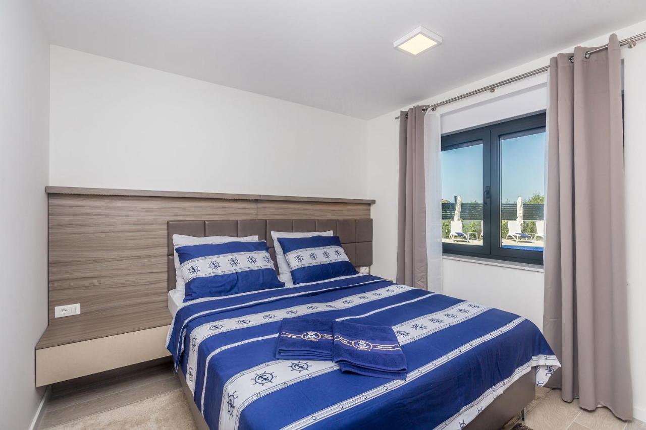 Villa Poseidon Rova By El-Pi Tours Malinska Exteriér fotografie